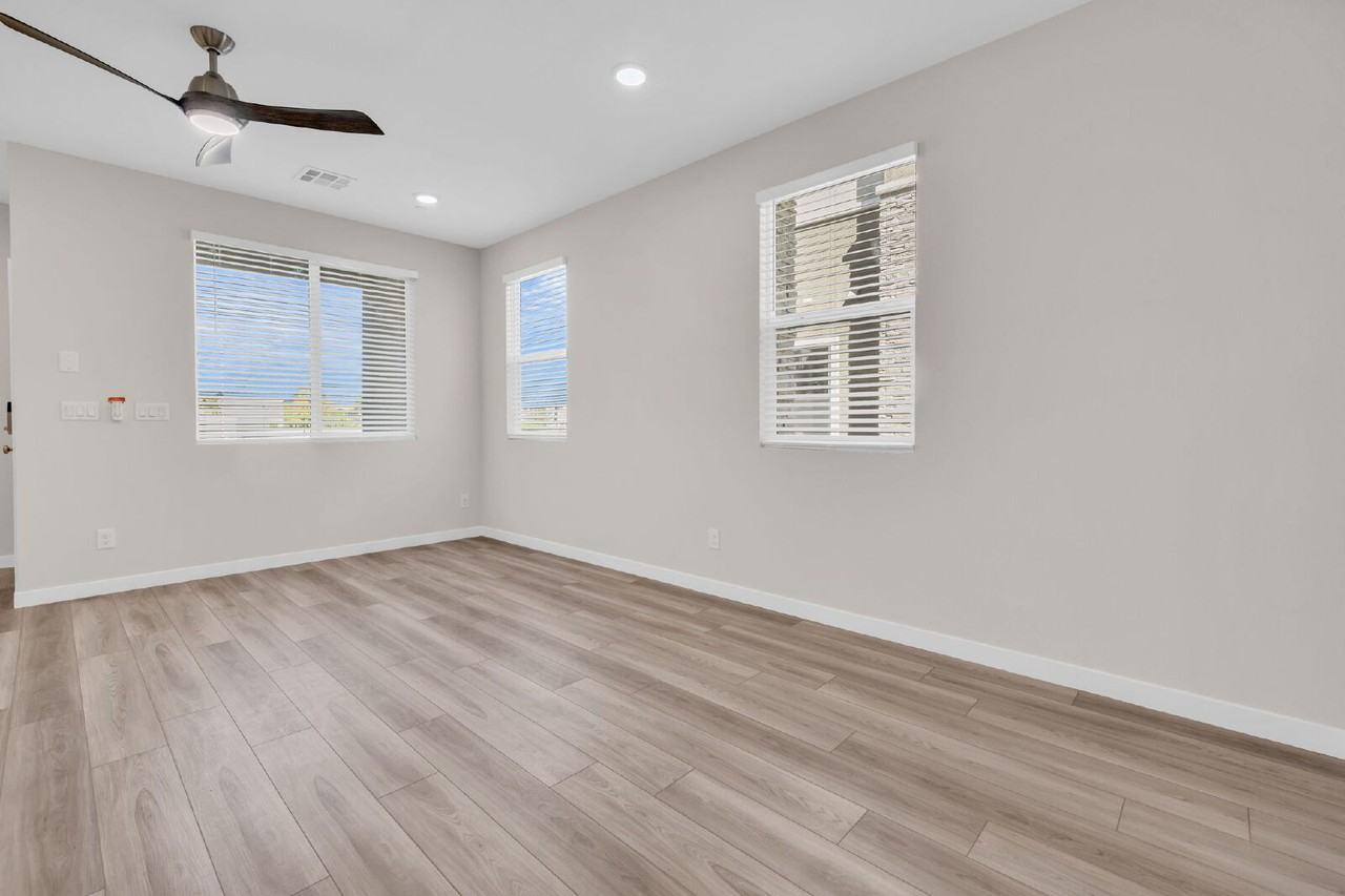 855 Angwin Ln - Photo 7 of 35