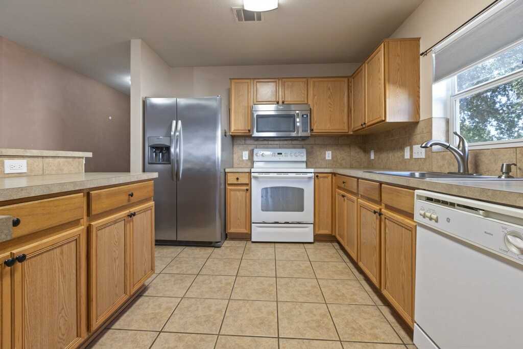 5109 Brookline - Photo 7 of 36