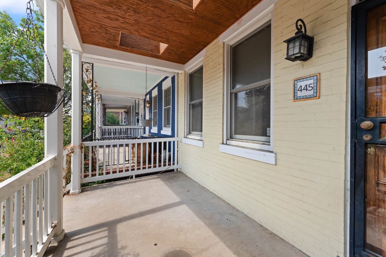 445 Newton Place Northwest - Photo 2 of 22