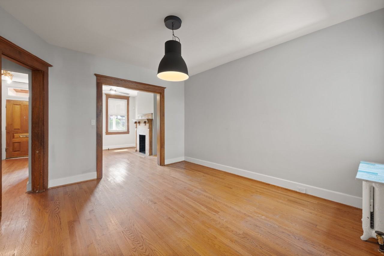 445 Newton Place Northwest - Photo 7 of 22