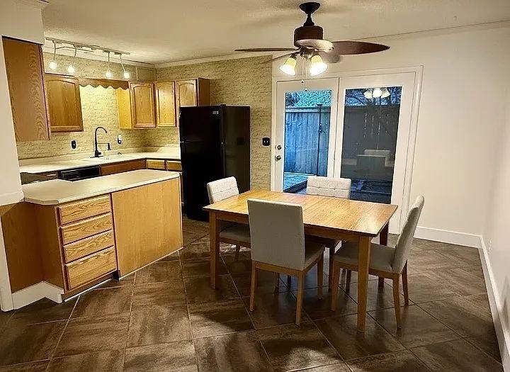 110 Bellevue Rd - Photo 6 of 16