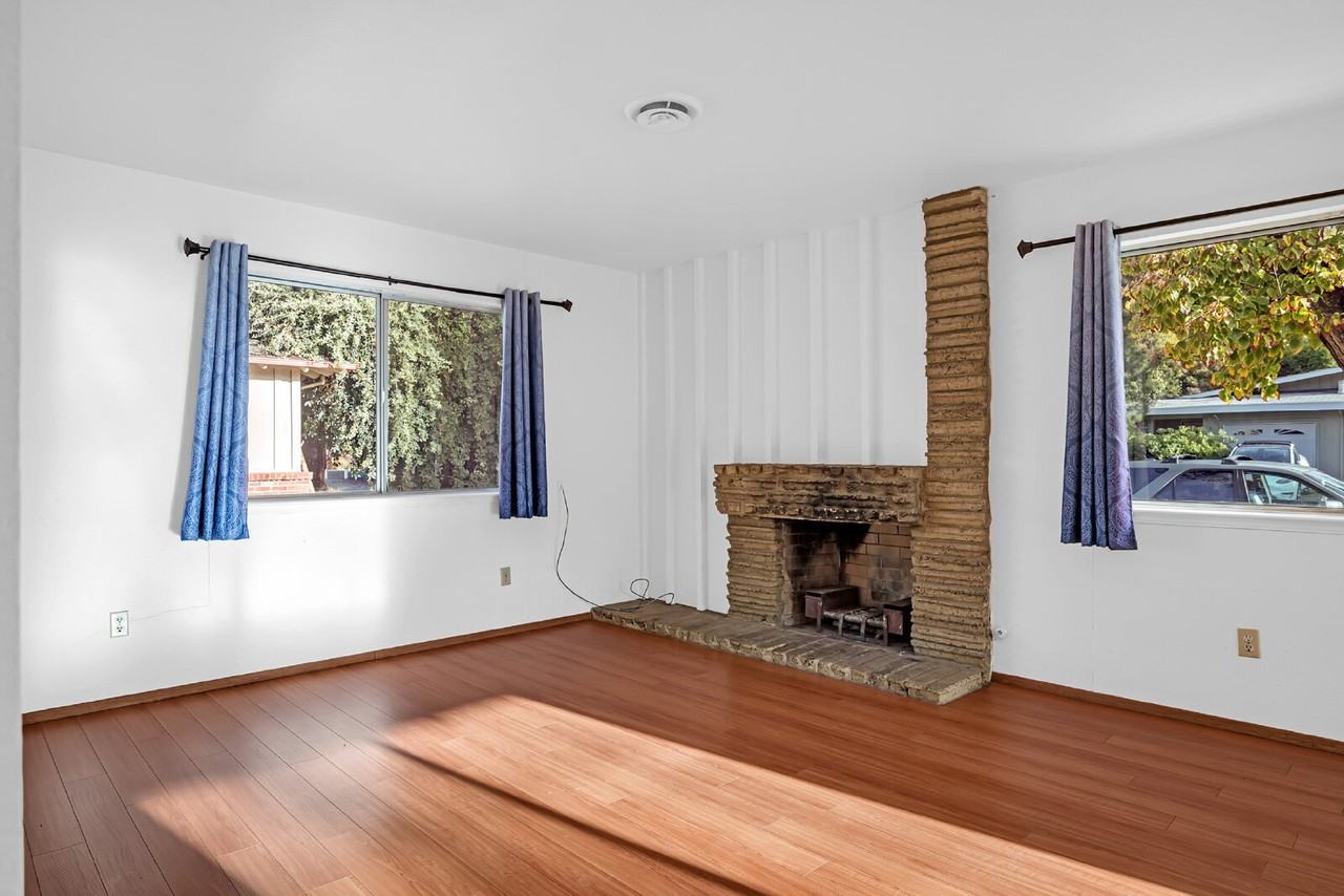 536 Scripps Drive - Photo 6 of 23