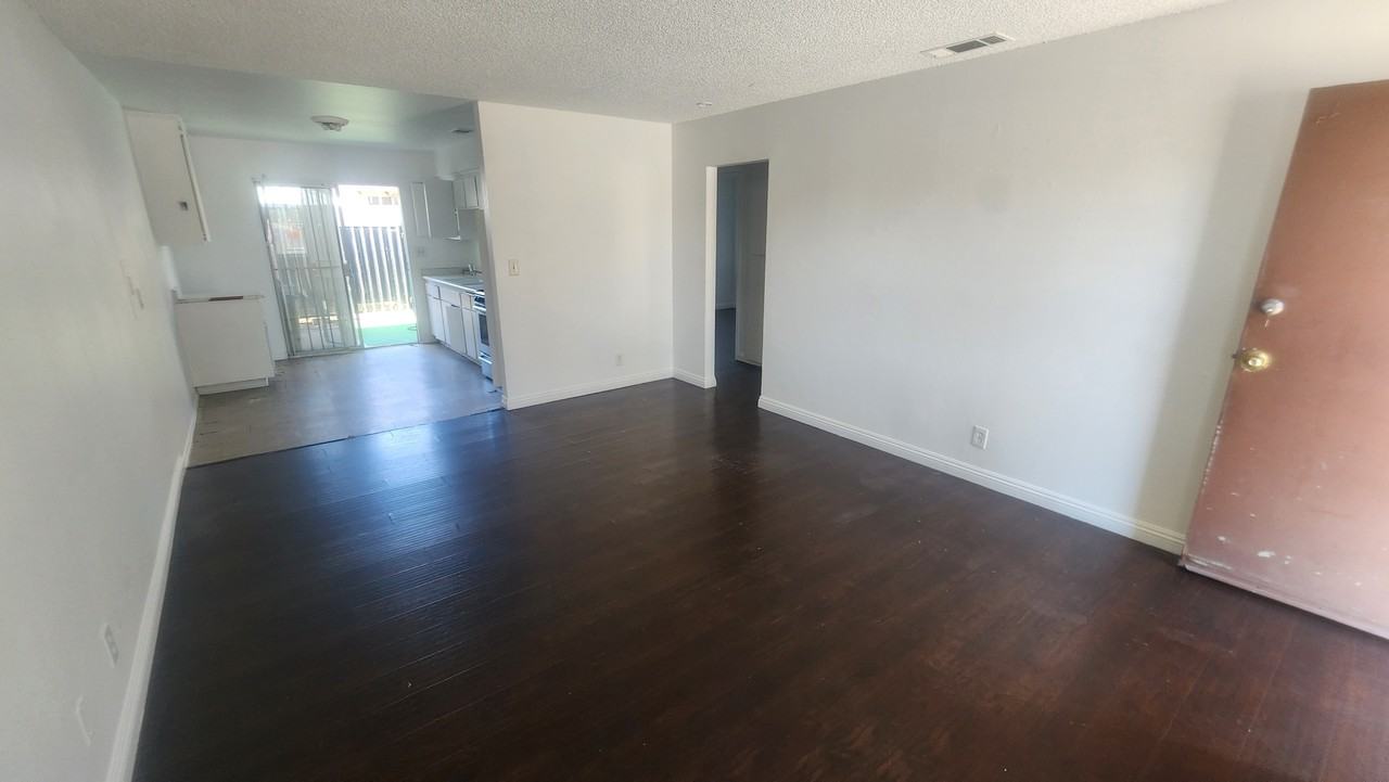 415 North Hamilton Avenue #B - Photo 7 of 8