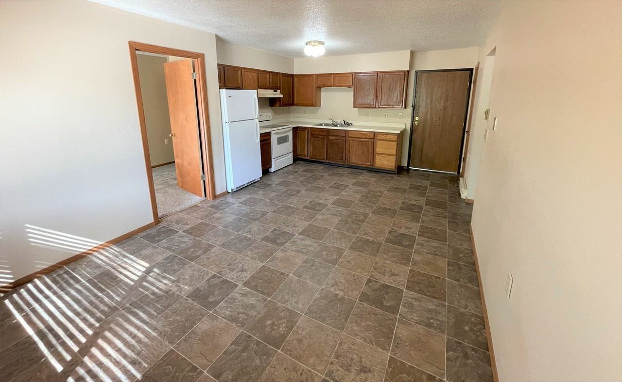 213 E 13th Ave #6 - Photo 3 of 8