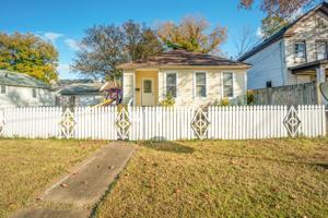 featured image of 3216 Marne Avenue