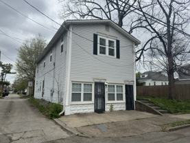 121 West Ashland Avenue - Photo 1 of 1