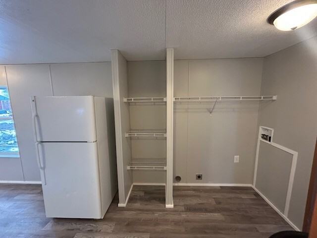 111 S Cedar Dr #26 - Photo 3 of 9