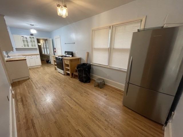 1475 Albert St N - Photo 7 of 20