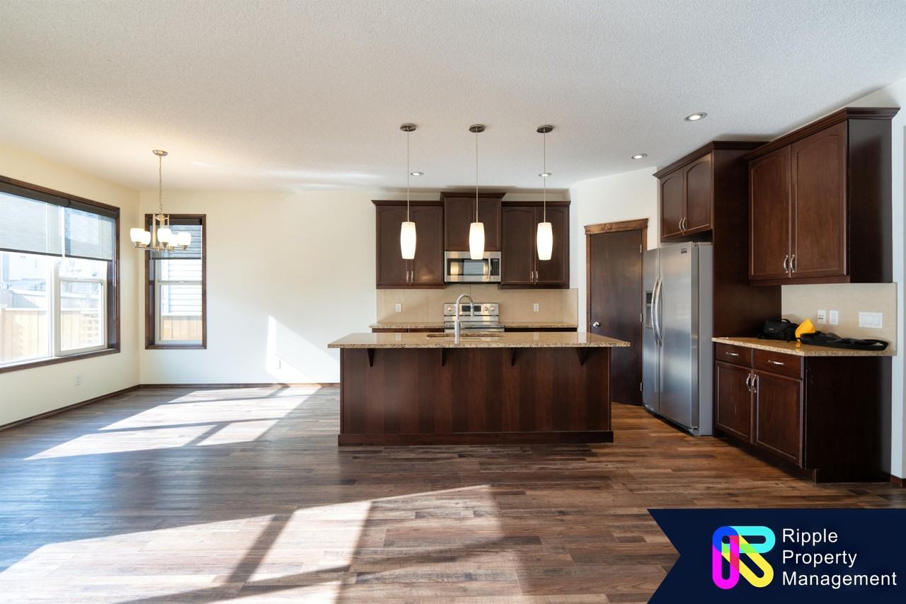 688 Panora Way NW - Photo 3 of 50