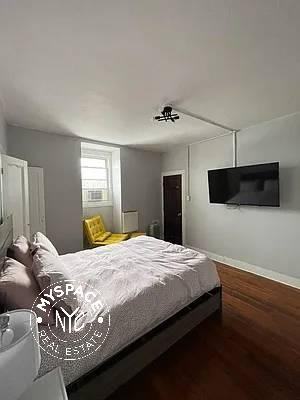 74 Cornelia Street #S3 - Photo 4 of 7