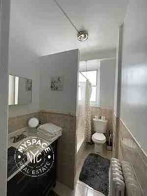 74 Cornelia Street #S3 - Photo 6 of 7