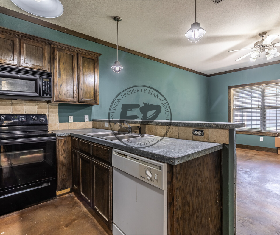 2007 S 15th St #202 - Photo 3 of 24