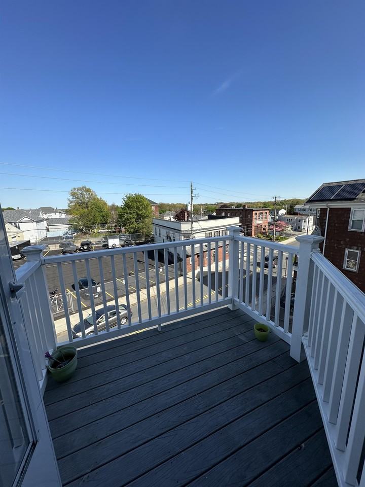 1141 Stafford Rd #3 - Photo 7 of 8