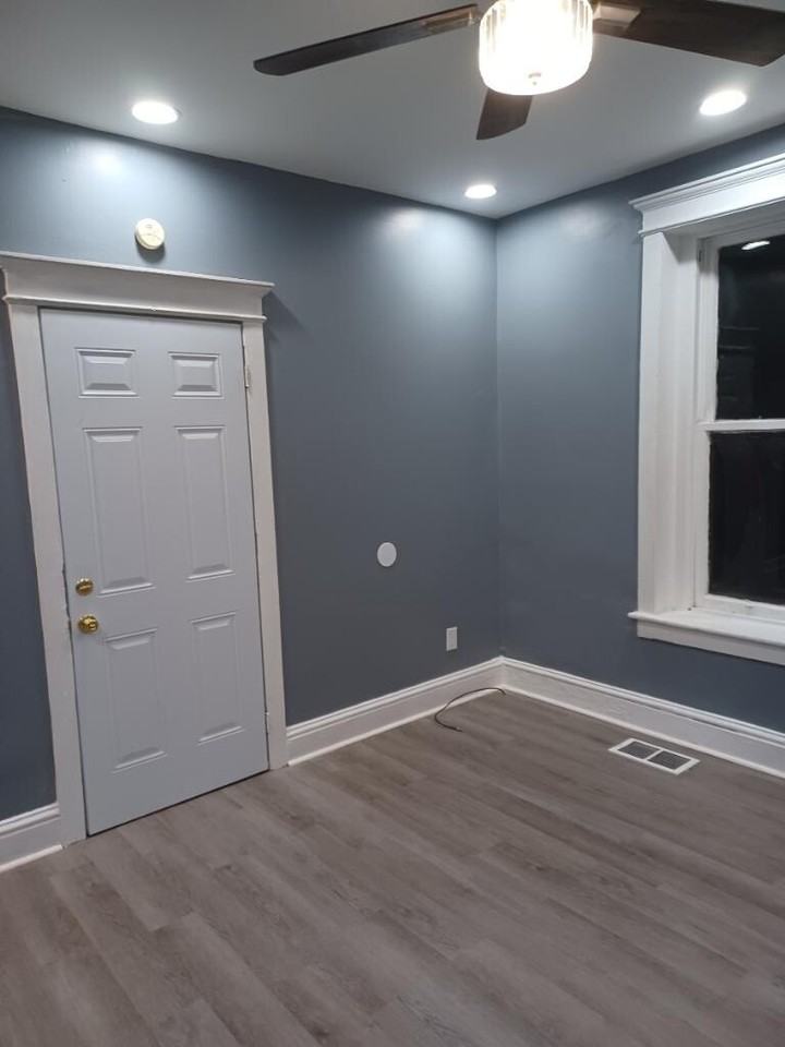 152 South Pine Street #2 - Photo 4 of 9