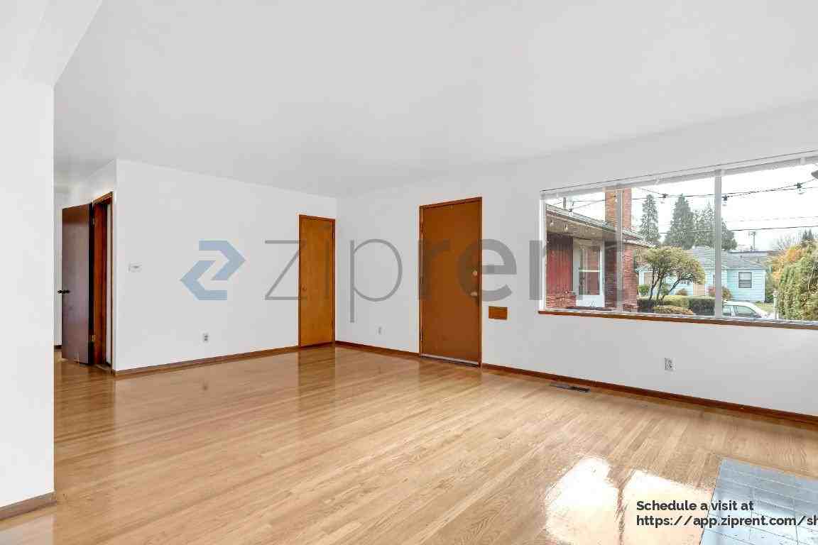 6115 Ne Clackamas St - Photo 2 of 21