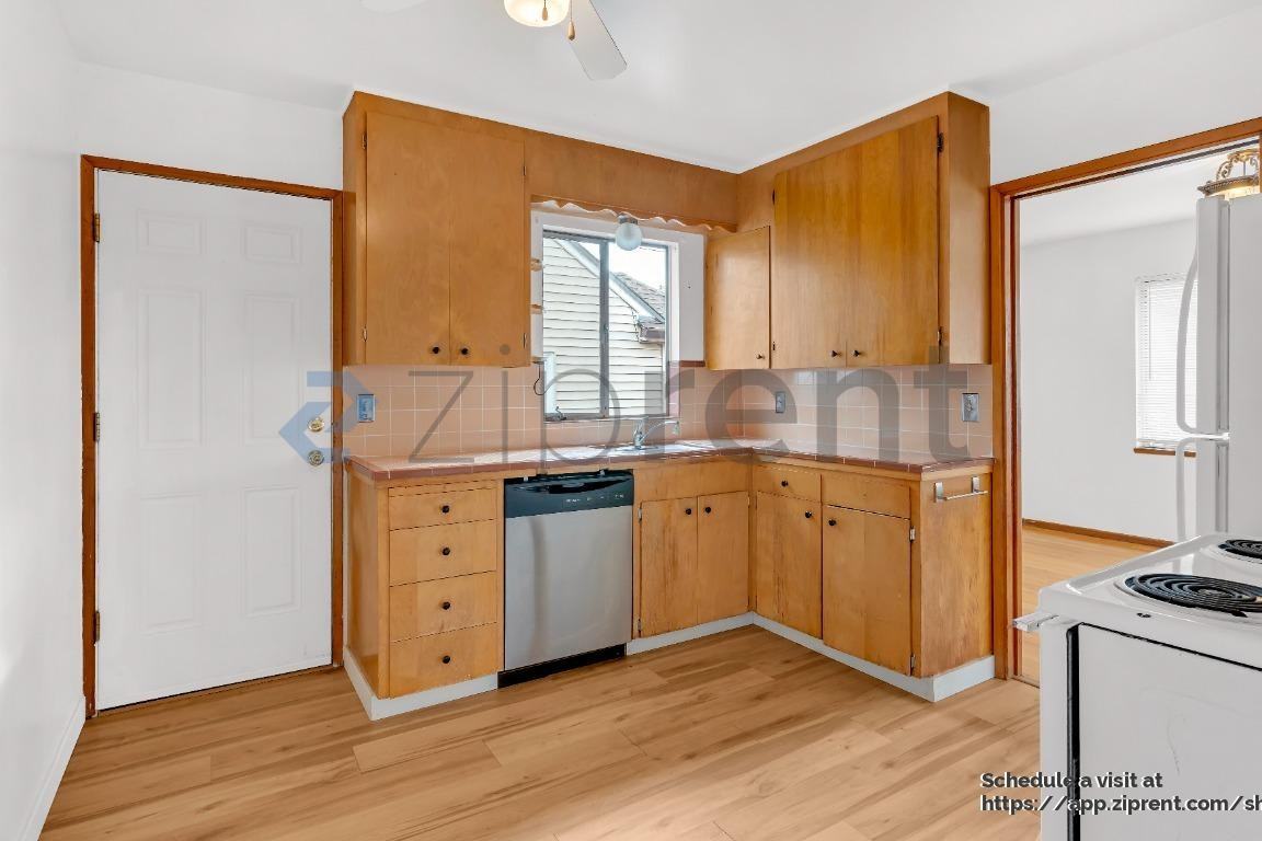 6117 Ne Clackamas St - Photo 6 of 18