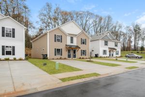 featured image of 333 Noble Lane