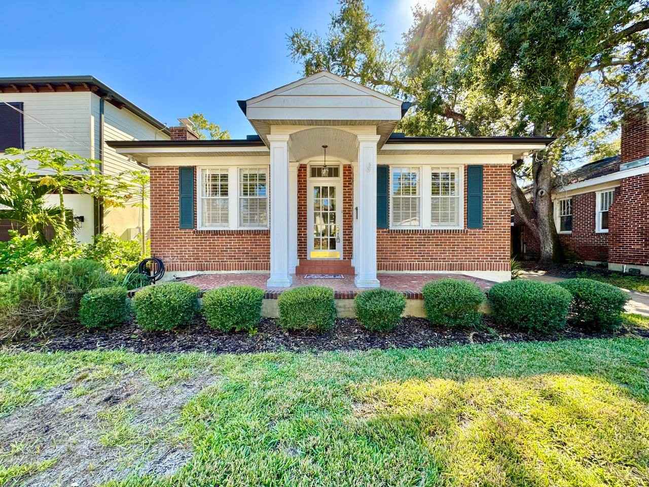 3112 West Palmira Avenue - Photo 4 of 37