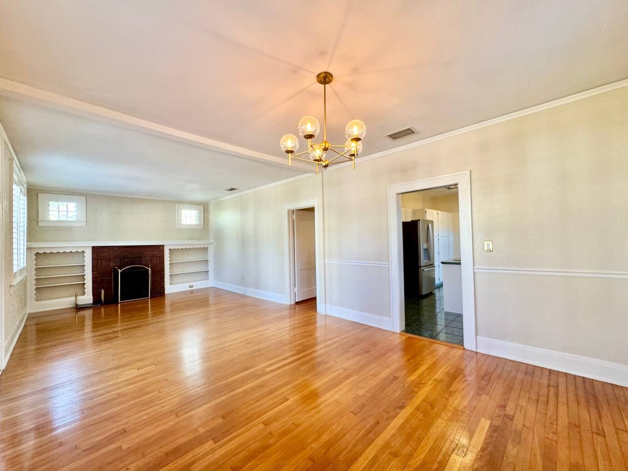 3112 West Palmira Avenue - Photo 5 of 37