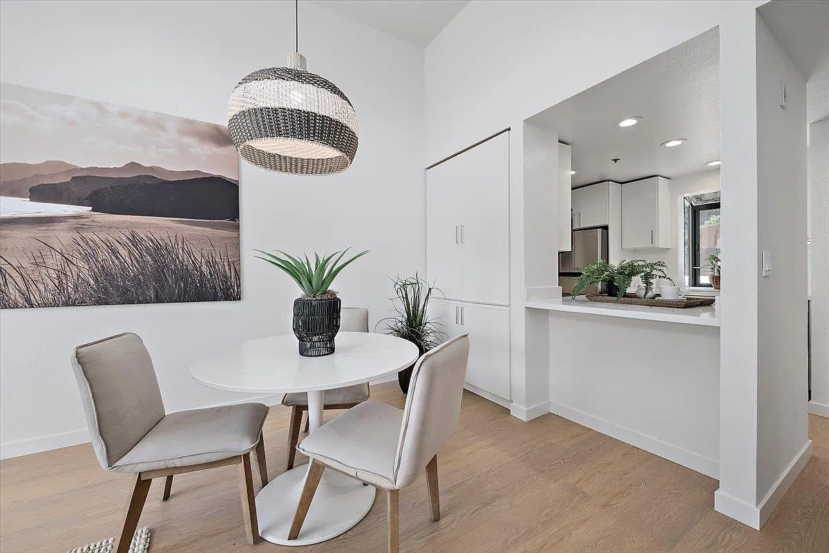 4250 El Camino Real - Photo 2 of 19