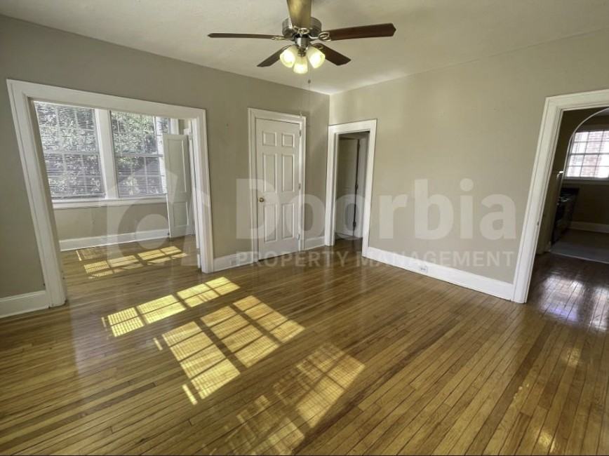 2935 Post St #5 - Photo 2 of 9