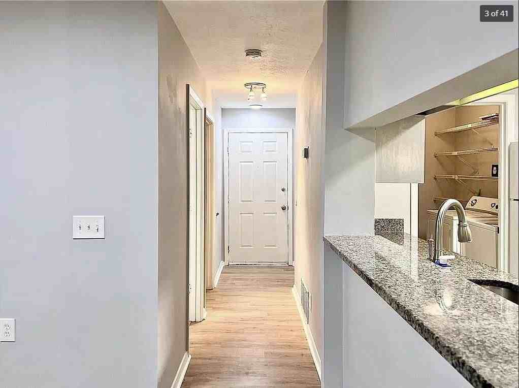 326 Warm Springs Circle - Photo 4 of 22