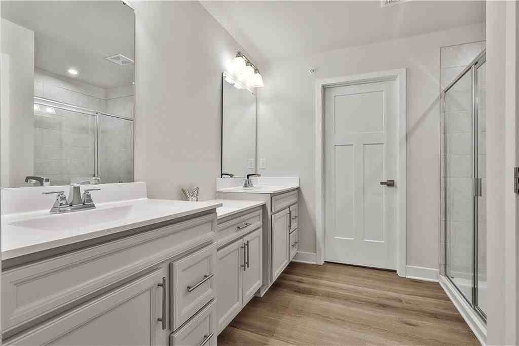 550 Thatch Ter - Photo 6 of 11