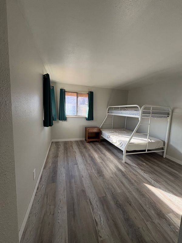 361 Wingate Ave - Photo 7 of 7