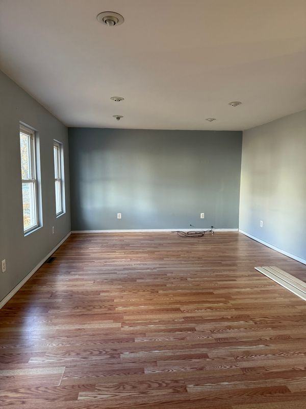 22 2nd St ## 24 - Photo 4 of 8