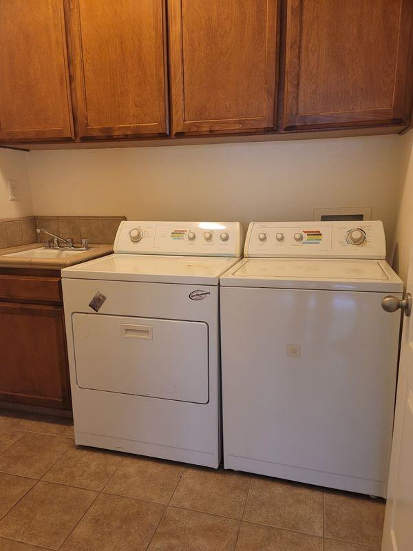 543 Powers Ave - Photo 5 of 7