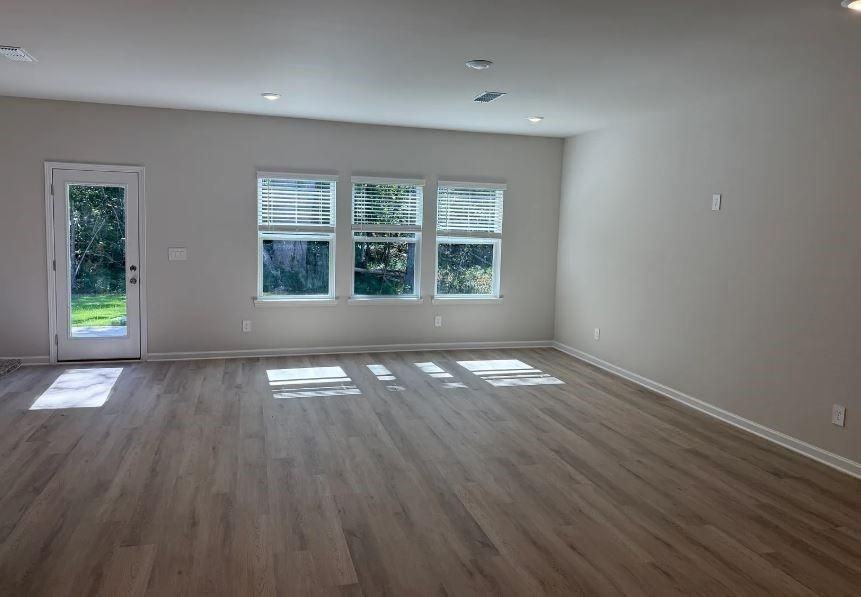 314 Sequoia Lane - Photo 2 of 13