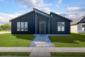 featured image of 10403 North 32nd Lane