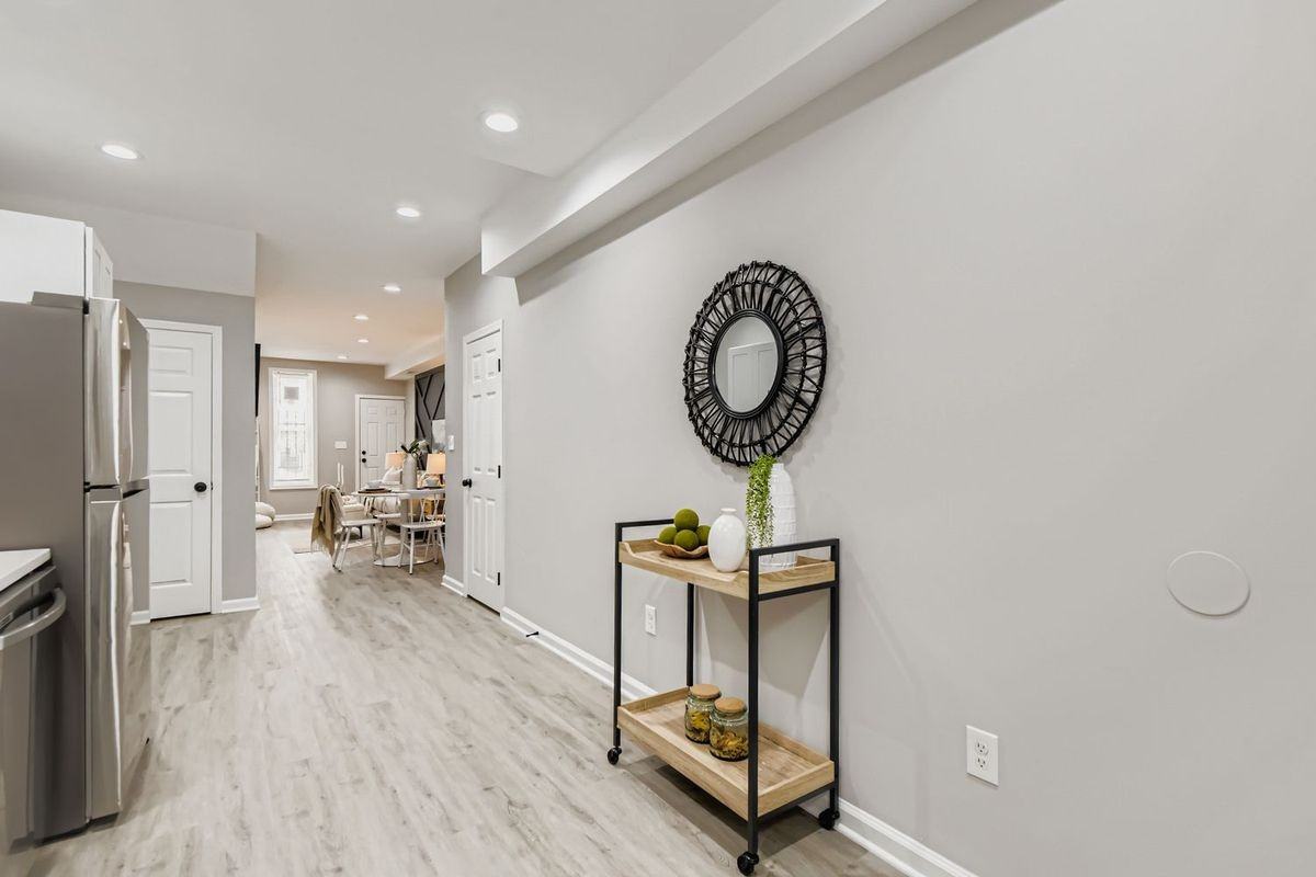 1638 North Wolfe Street - Photo 5 of 16