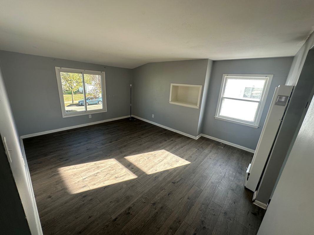 6183 North 38th Street - Photo 2 of 8