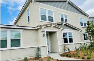 featured image of 16712 Petrus Lane ##101