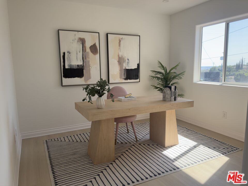 3917 Dwiggins Street - Photo 6 of 17