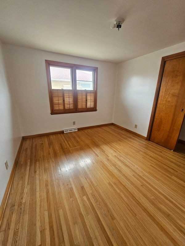 44 Aurora Drive - Photo 4 of 12