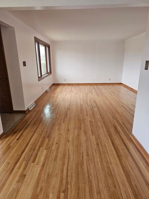 44 Aurora Drive - Photo 5 of 12