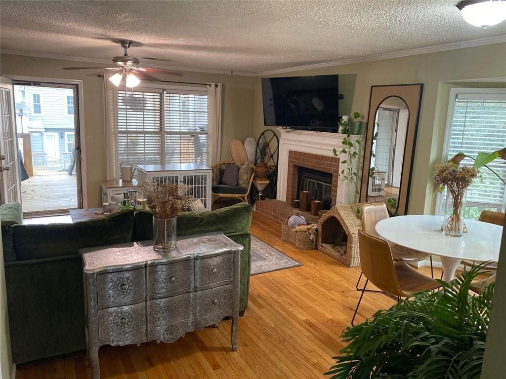 5021 David Place - Photo 4 of 17