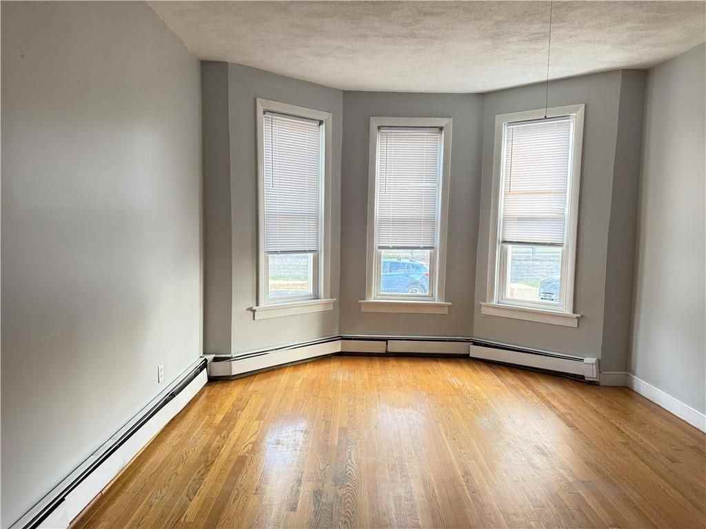 11 Downing Street - Photo 3 of 10