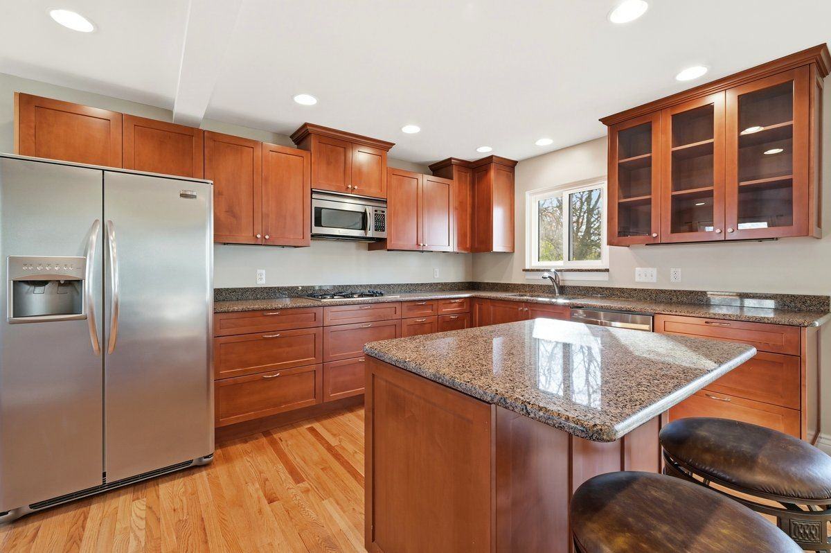 5595 Birdview Heights - Photo 2 of 29