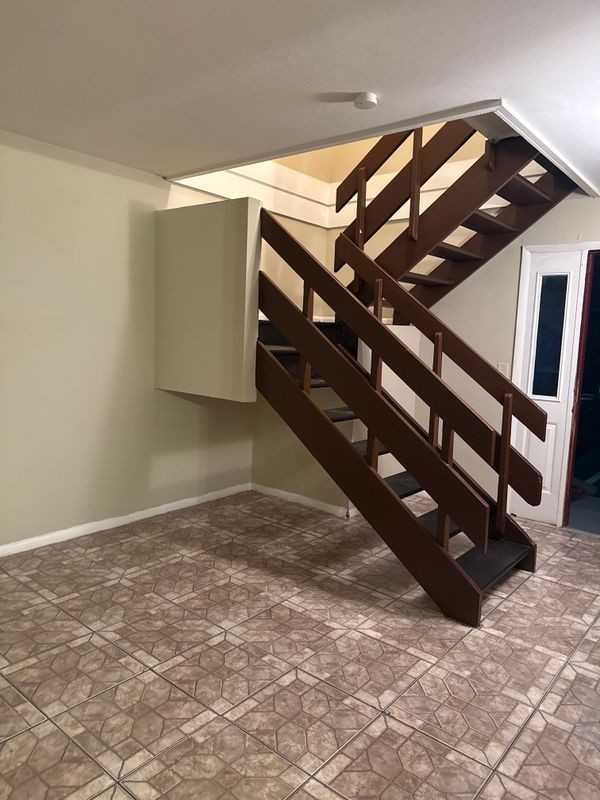 1015 West Sumner Street - Photo 2 of 5