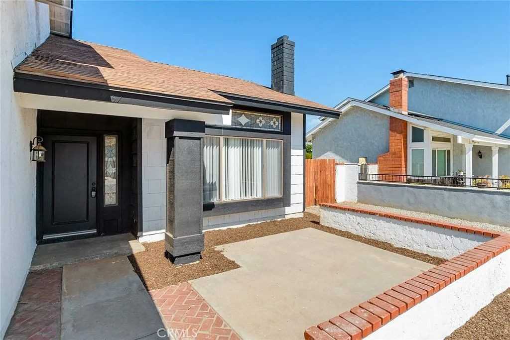 2767 Attenborough Place - Photo 2 of 27