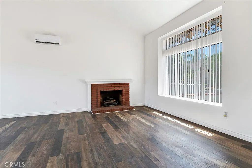 2767 Attenborough Place - Photo 5 of 27