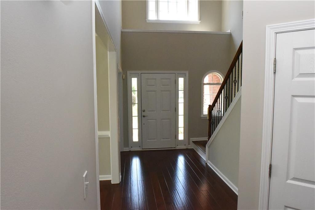 12720 Morningpark Circle - Photo 7 of 31