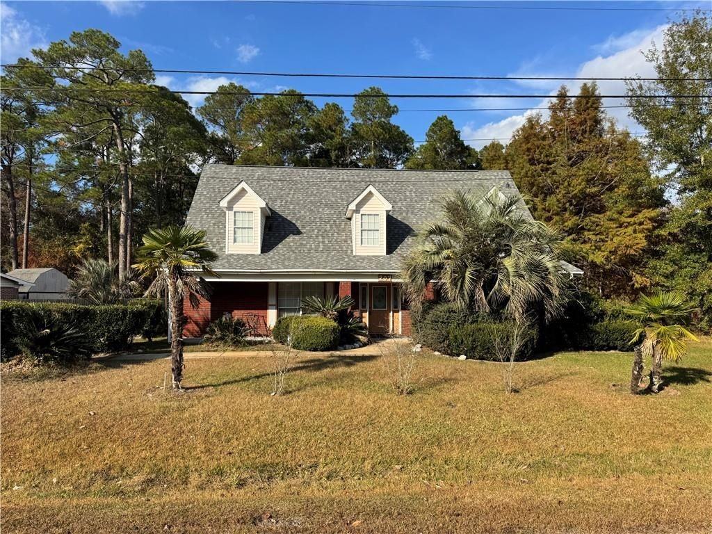 207 East Maple Avenue - Photo 2 of 19