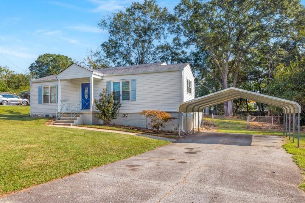 1801 Crestridge Drive Southeast - Photo 5 of 50