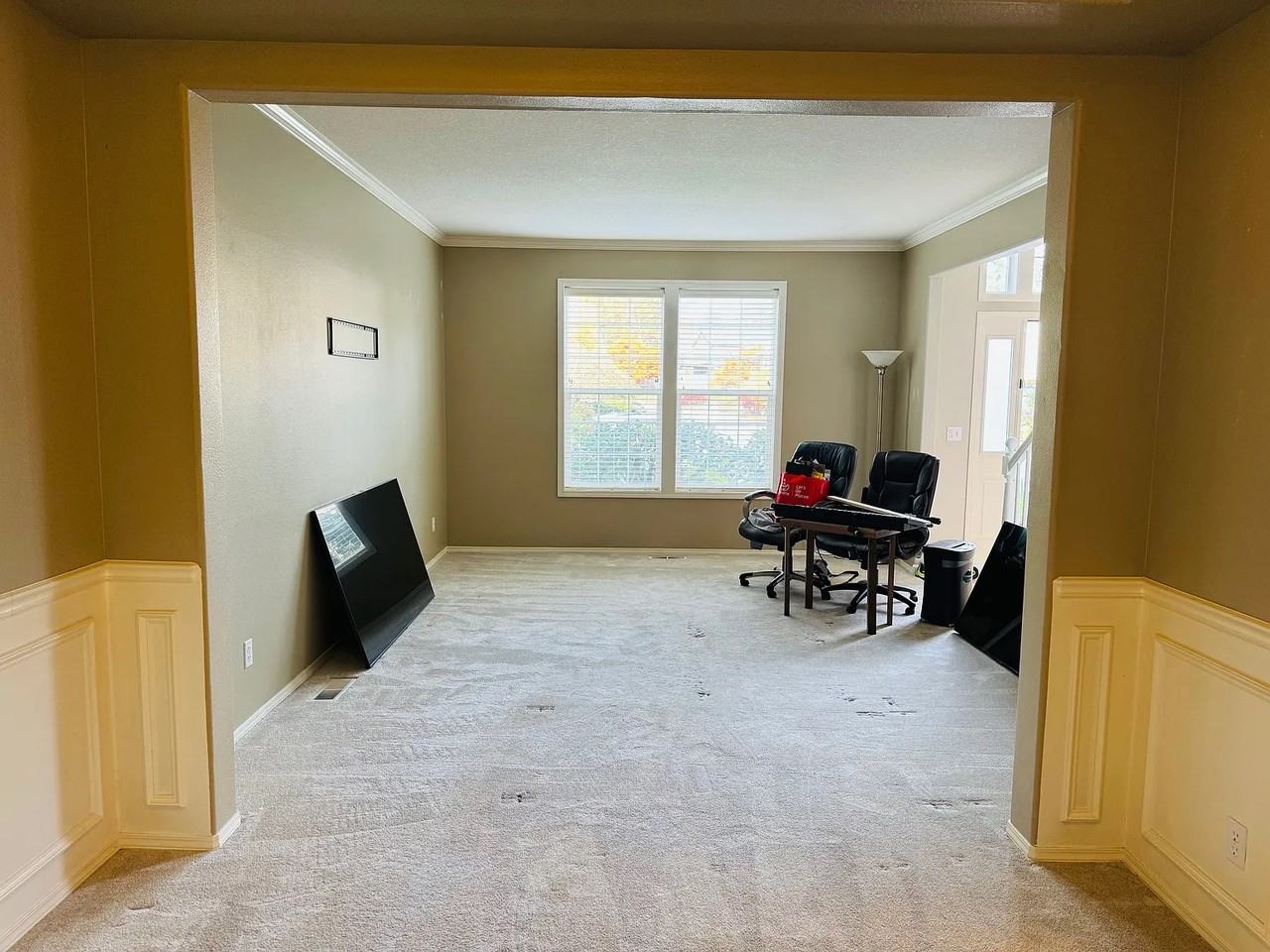 10294 Southwest Riverwood Lane - Photo 2 of 10