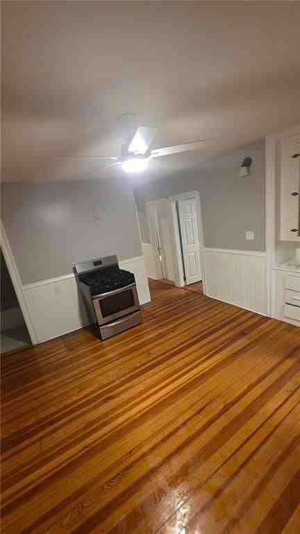 116 Coyle Avenue - Photo 3 of 7