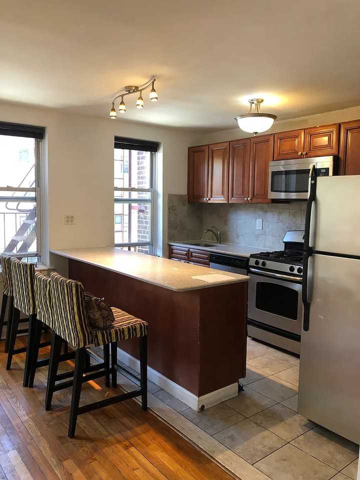 6633 Yellowstone Blvd #2A - Photo 3 of 11